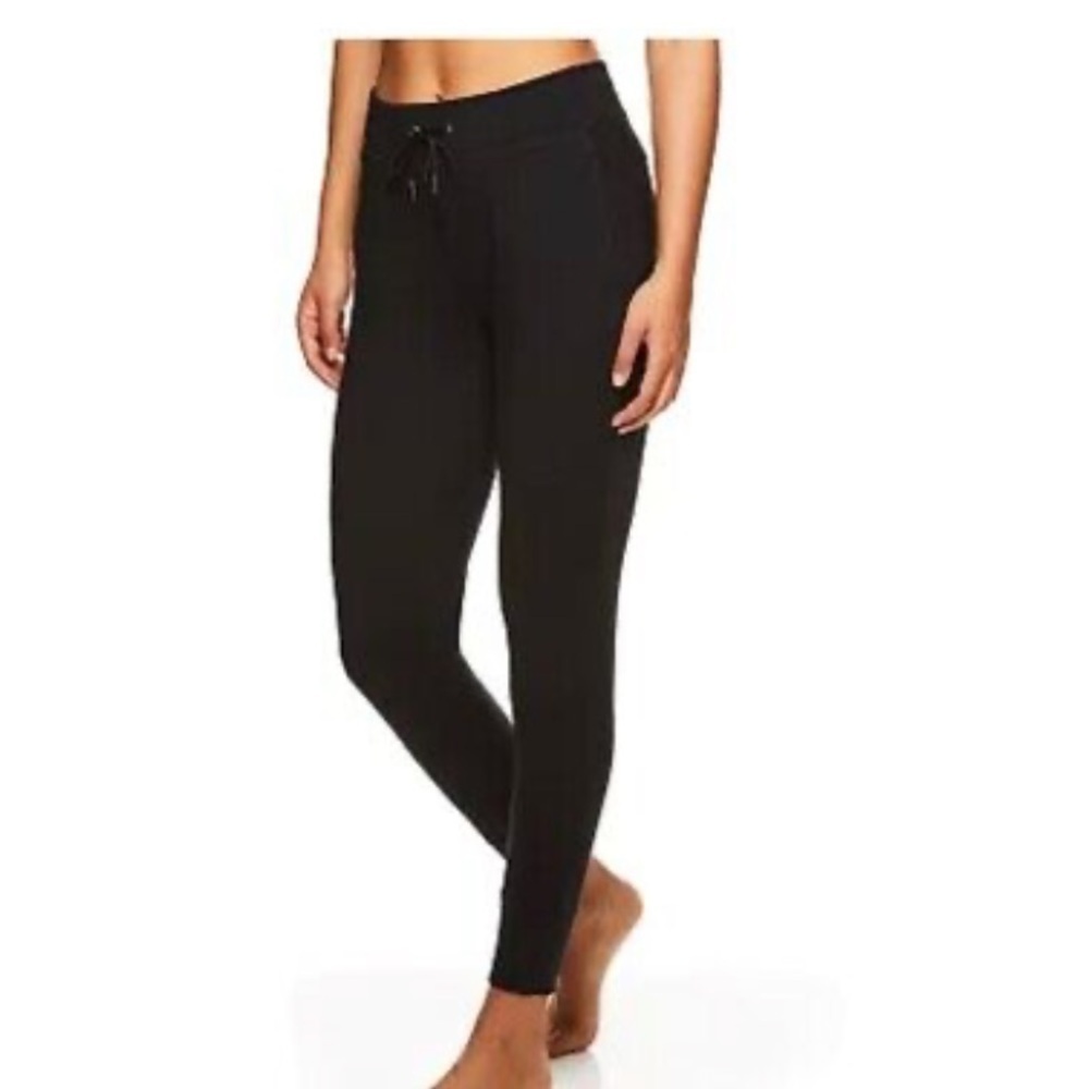 New Yoga relax pant GAIAM size XS